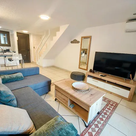 Duplex Agnes Parque Santiago I 公寓